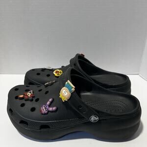 Crocs Women’s 8 Black Platform Clogs Five Nights at Freddie’s Charms Jibbitz